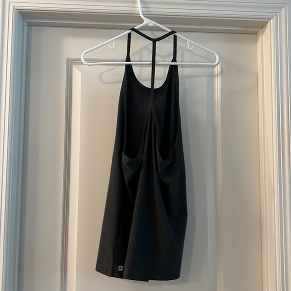 Fabletics tank in light grey - Picture 2 of 3